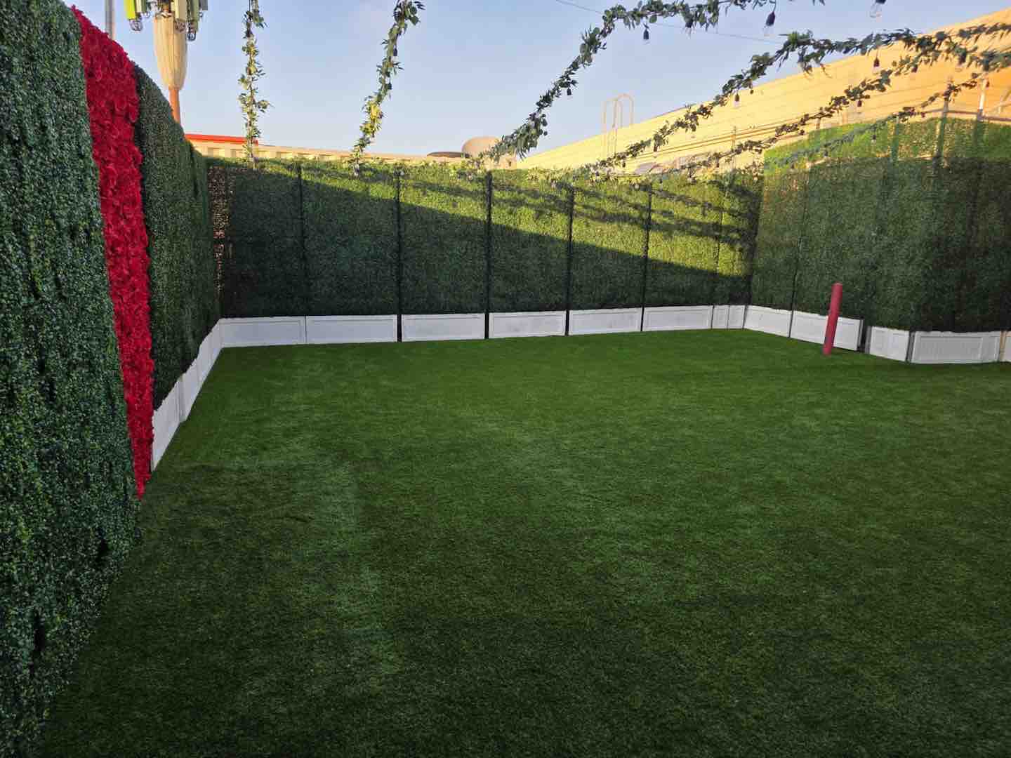Outdoor event area in the private garden
