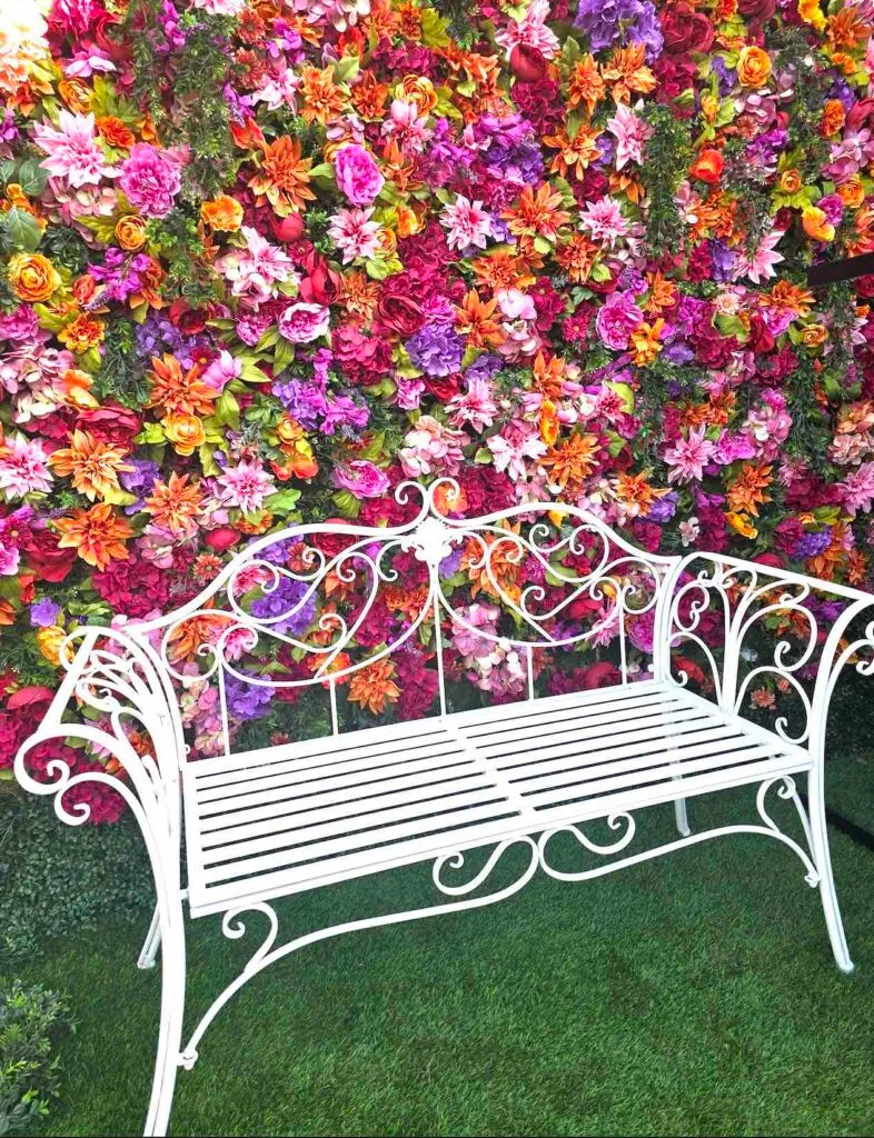White bench at OC Salsa Venue and Banquet Hall in Fountain Valley